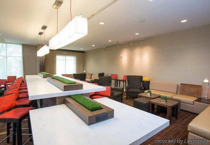 Courtyard By Marriott Midtown/rookwood 3* Cincinnati