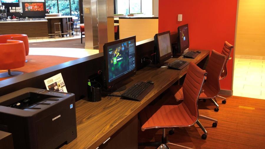 Courtyard By Marriott Midtown/rookwood Hotel 3*